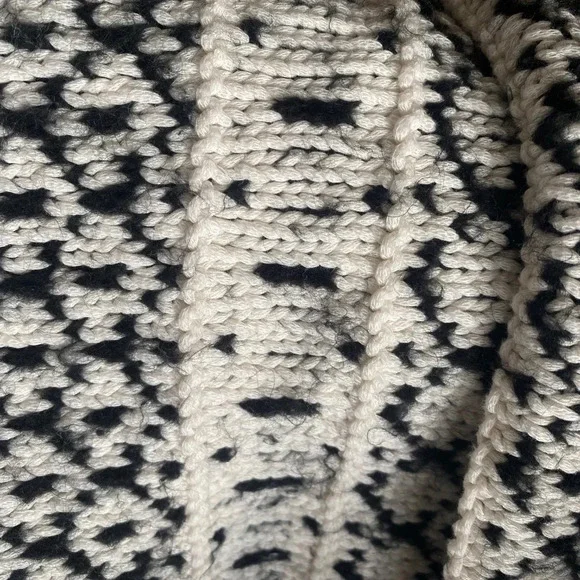 ZARA Black and Ivory Oversized Chunky Knit Cozy Cardigan Women’s Medium - Picture 6 of 6